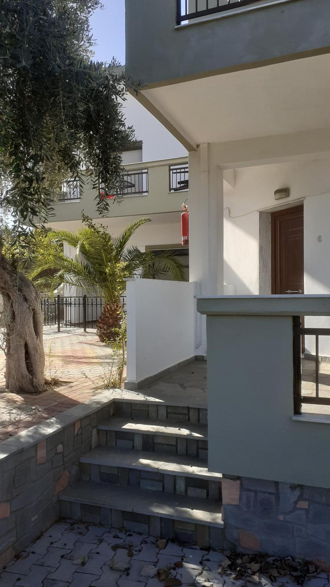 Giola Aparments And Studios 2 Astris Exterior foto