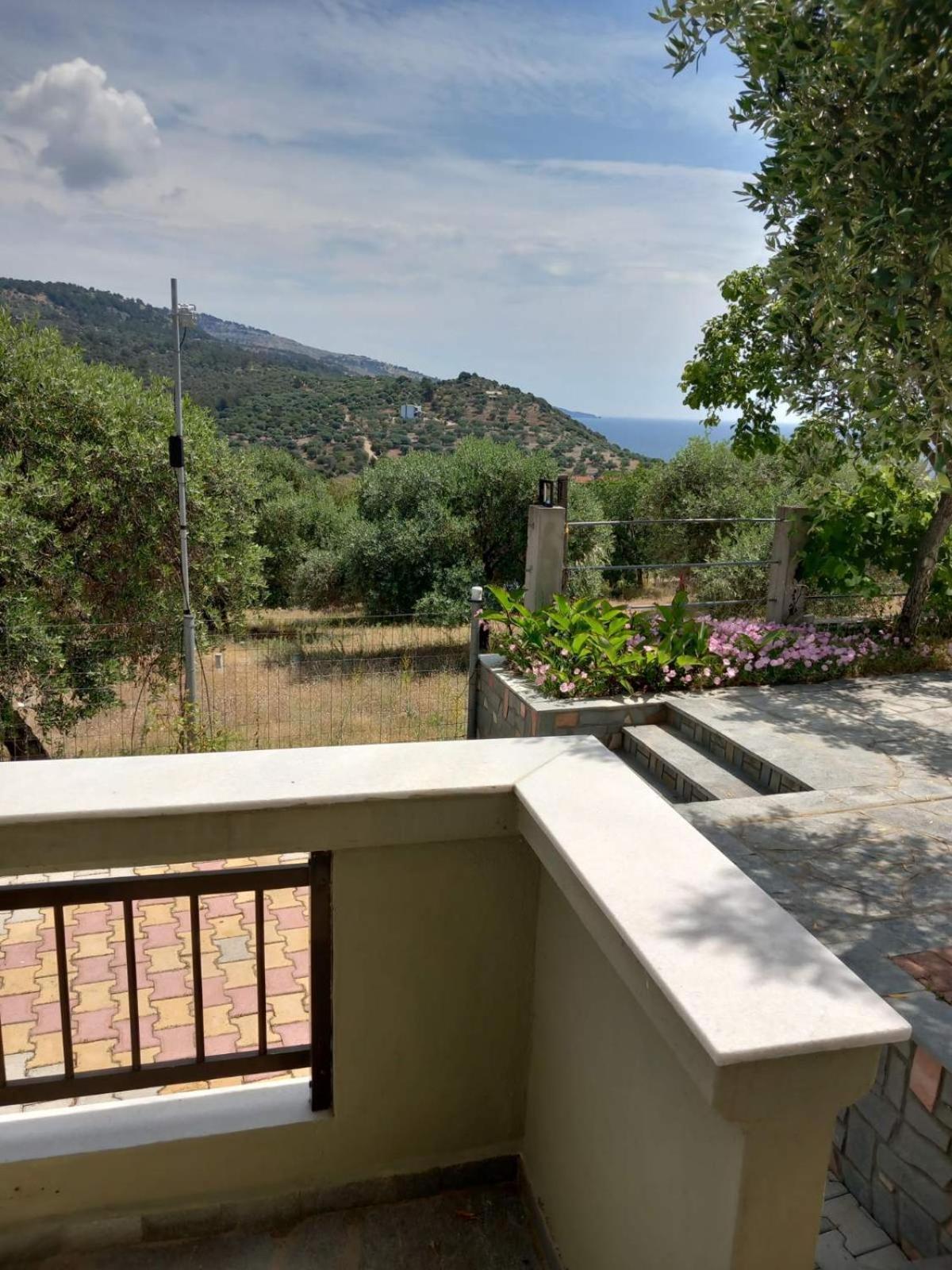 Giola Aparments And Studios 2 Astris Exterior foto